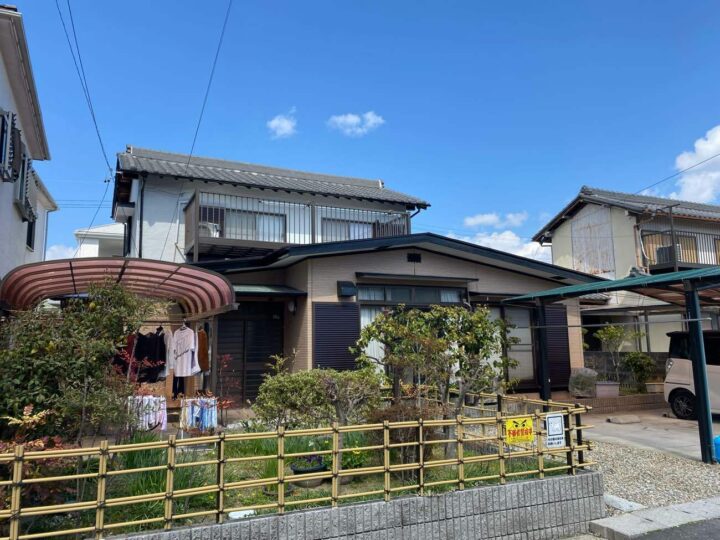 津島市　百島町　K様邸　外壁塗装・屋根塗装・付帯部塗装工事【使用塗料】外壁：】ﾄﾀﾝ：セラガードSiトップ　ﾓﾙﾀﾙ：スーパーラジカルシリコンGH　屋根：セミフロンマイルド