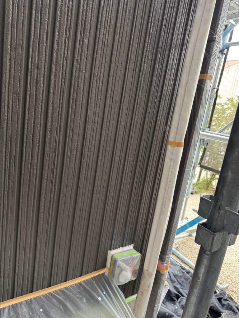 施工前　津島市立込町にてプレマテックスのMUGAzeroで外壁塗装を施工中　アートペインズ
