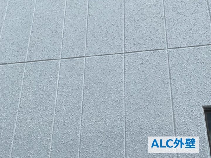 ALCは、外壁材の中でも耐久性、断熱性が優れていますが、水に一番弱い外壁材です　アートペインズ