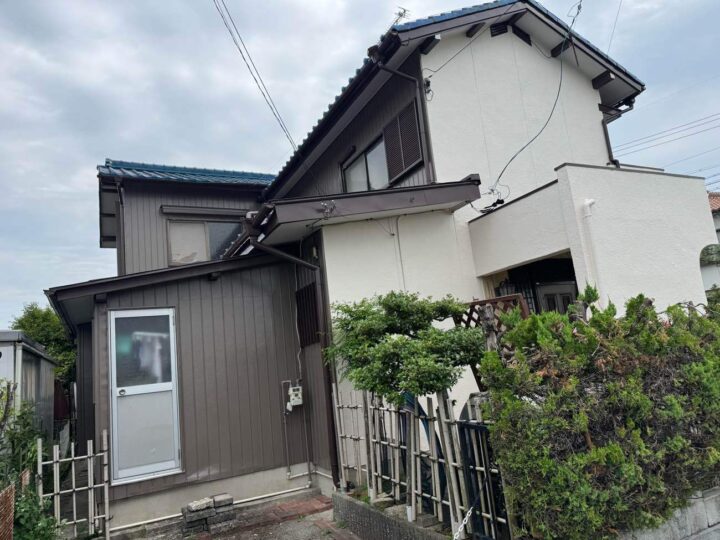 愛西市　大井町　K様邸　外壁塗装・付帯部塗装・シーリング・軒天張替え工事【使用塗料】外壁：ウルトラSi