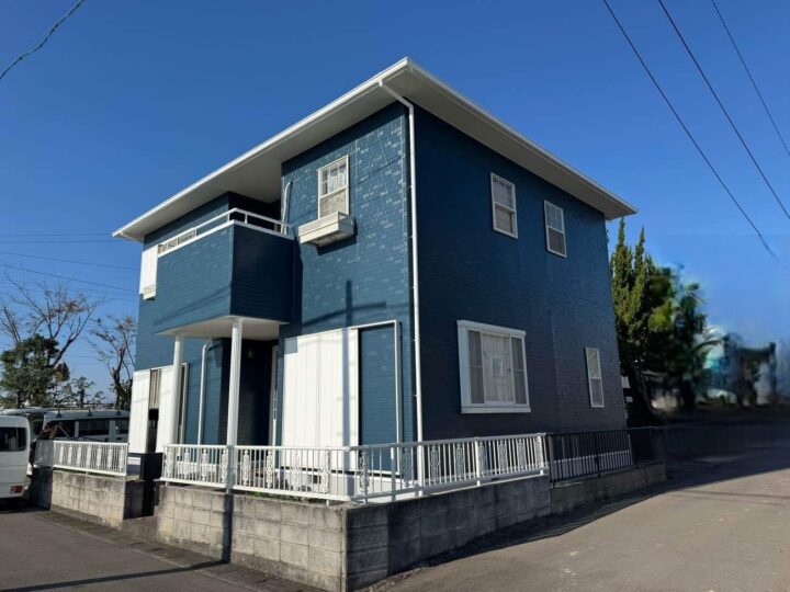 愛西市　鰯江町　S様邸　外壁塗装・屋根塗装・付帯部塗装・シーリング工事・ベランダトップコート【使用塗料】外壁：超低汚染リファイン弾性1000-IR　屋根：超低汚染リファイン500Si-IR